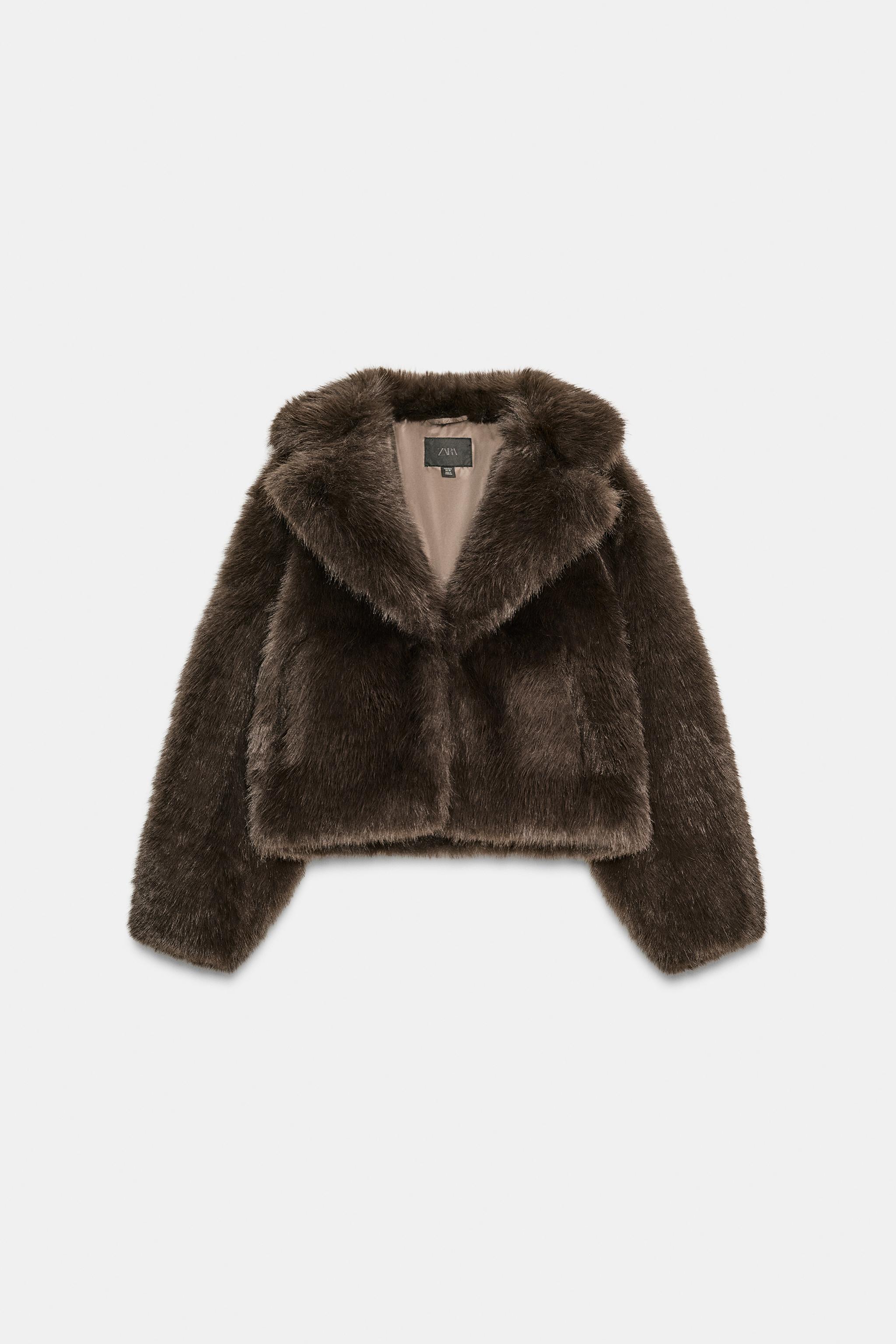 SHORT FAUX FUR COAT